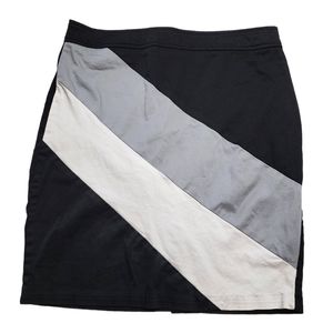 Tulip Skirt for Women Size Large